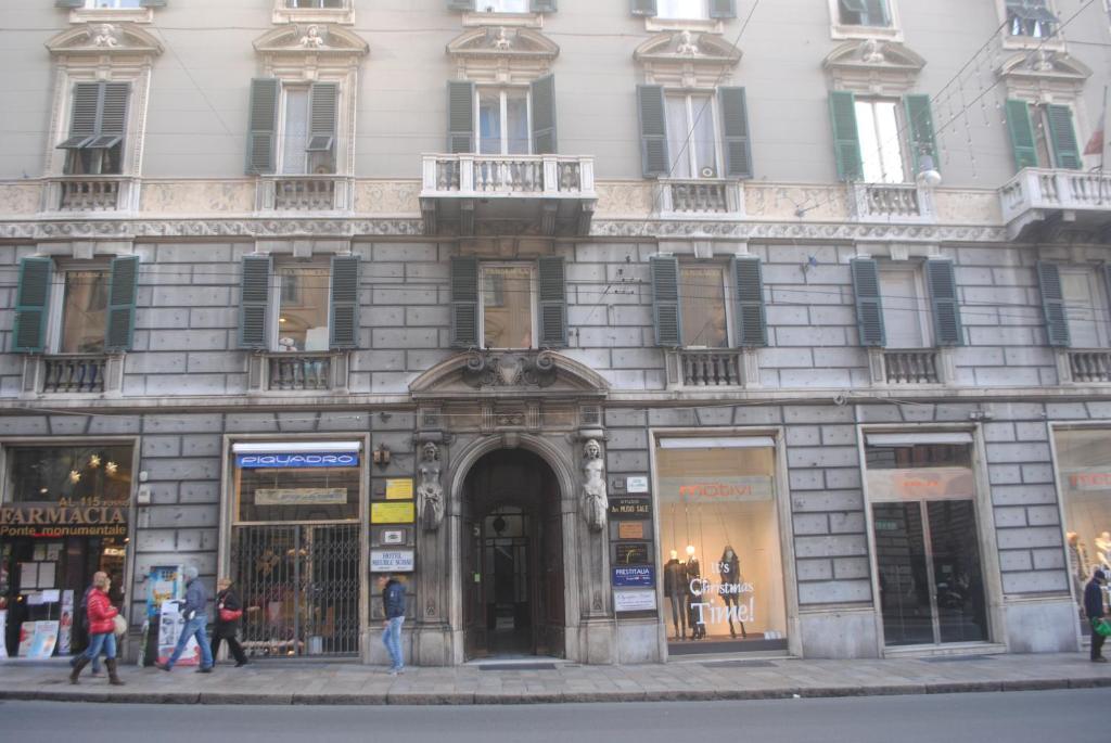 Olympia Hotel 2*